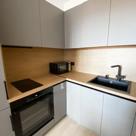 アパート Eldora Deluxe Private バンスコ